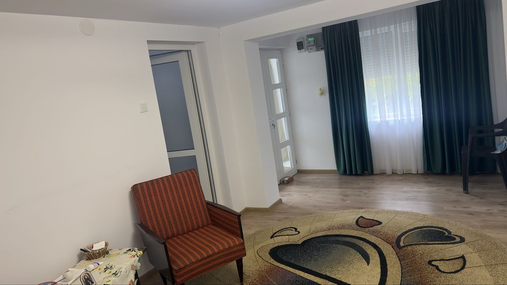 Vand casa in Piatra-Olt