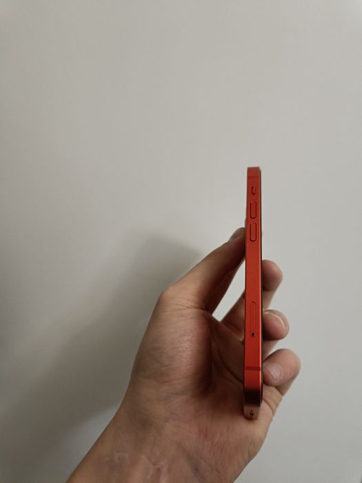 iPhone 12 mini продается