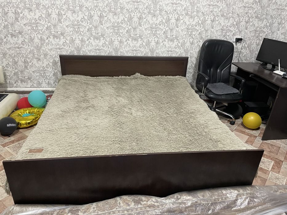 Продам кровать в хорошем состоянии.
