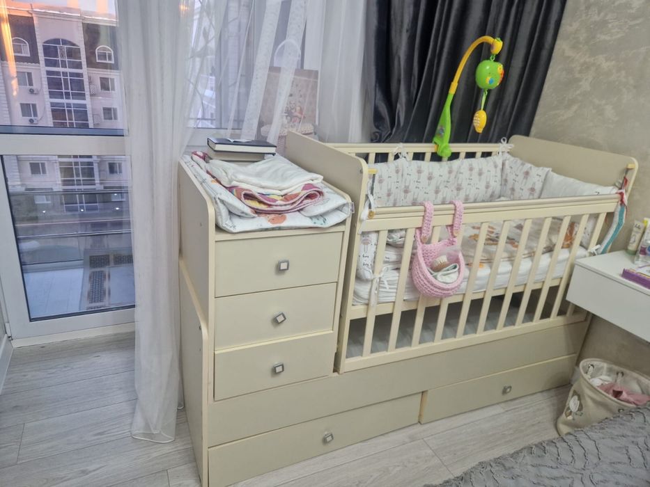 Продам коляску кроватку
