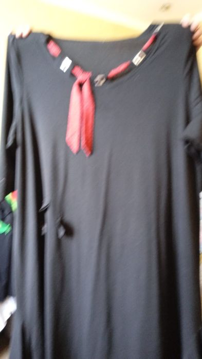 Продам вещи для всей семьи. Много женских вещей больших размеров.