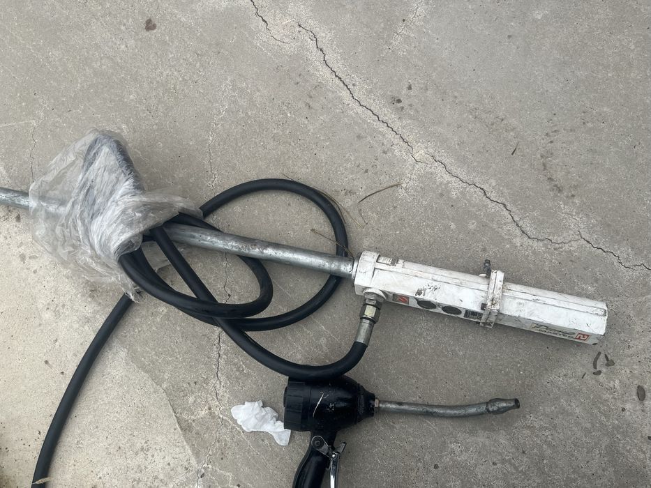 Pompa ulei pneumatica