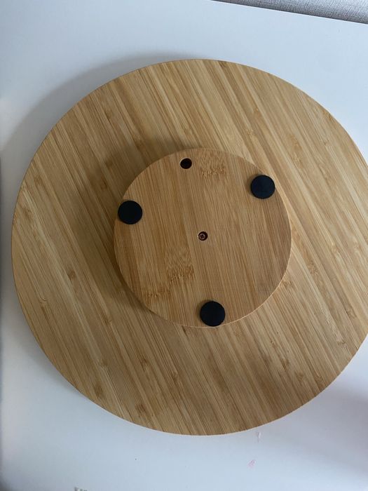 Въртяща се бамбукова дъска за сирена, мезета, плодове, ядки и други