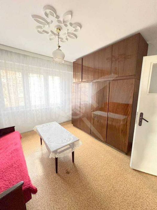 Продава се Тристаен апартамент в Бургас, Славейков - 63 кв.м за 1699 €/кв.м - Снимка #2