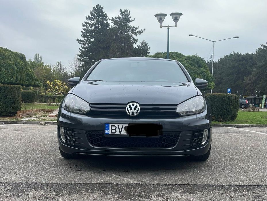 VW Golf 6 GTI , 211CP , EURO 5 full airbag , parcare laterală, RAR Aut