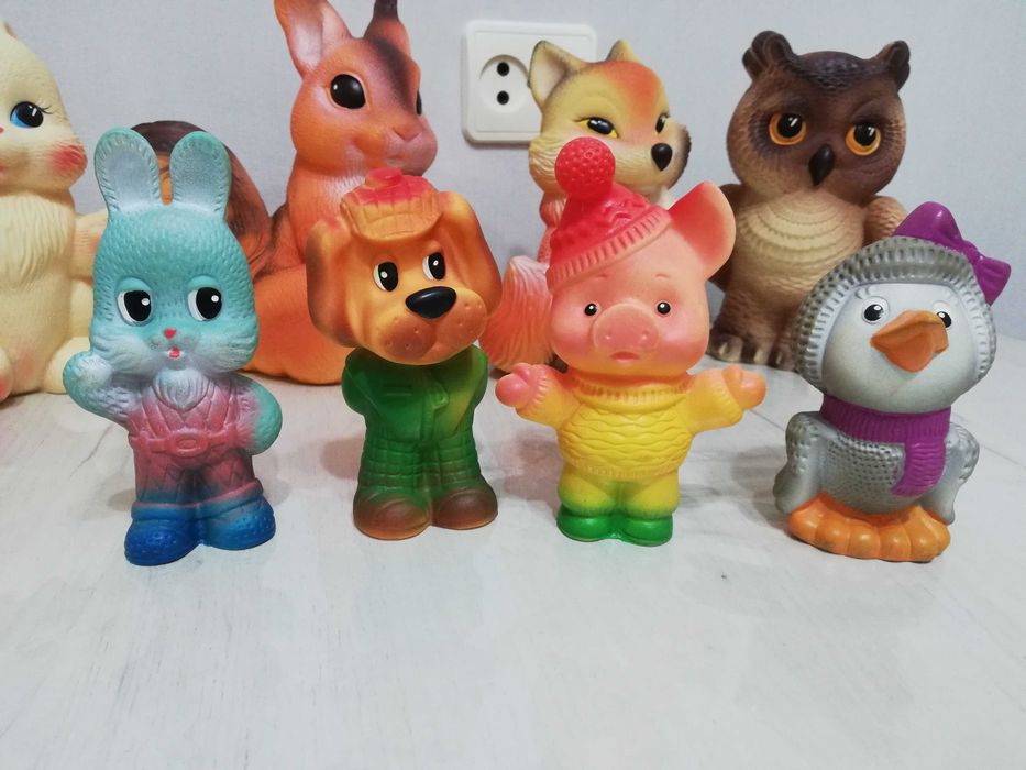Игрушки резиновые новые