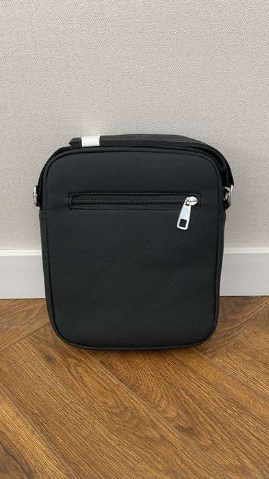 в продаже Барсетка (новая) цена торг.