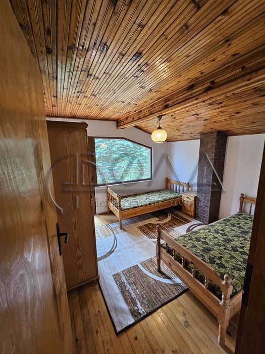 Продава се Къща в с. Томпсън, Област София-област - 216 кв.м за 598 €/кв.м - Снимка #11