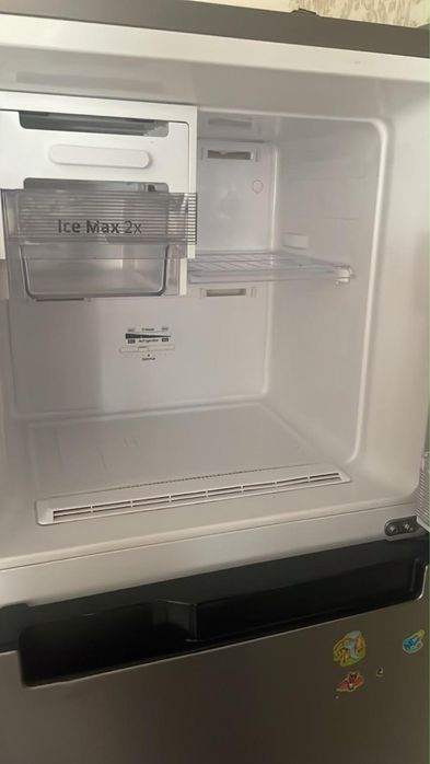 Холодильник от Samsung