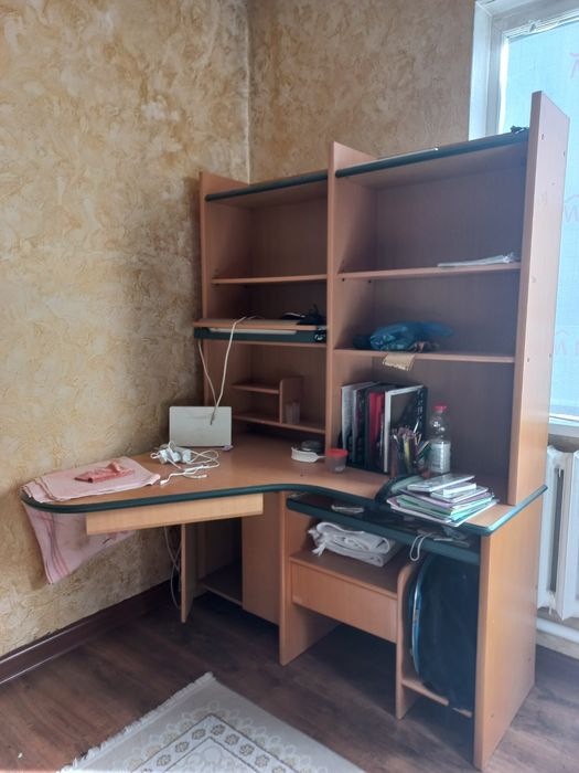 Детский уголок  ,книжный для учёбы отл вариант