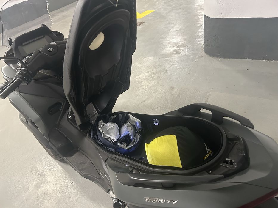 Motocicleta Yamaha Tricity 300cc permis cat. B