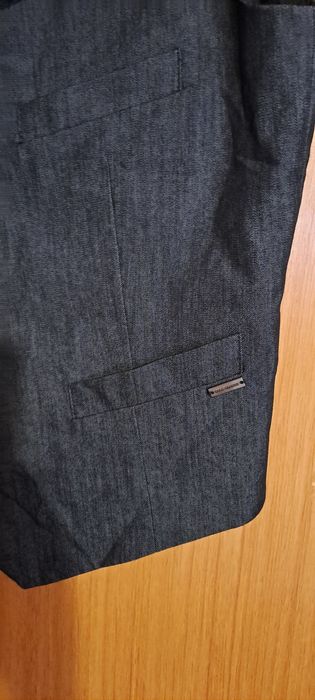 Hugo boss официален елек за костюм