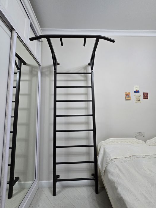 Продается Шведская стенка