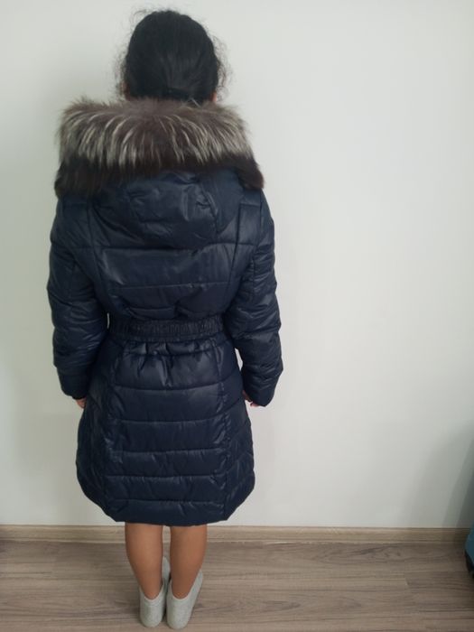 Продаю зимную куртку