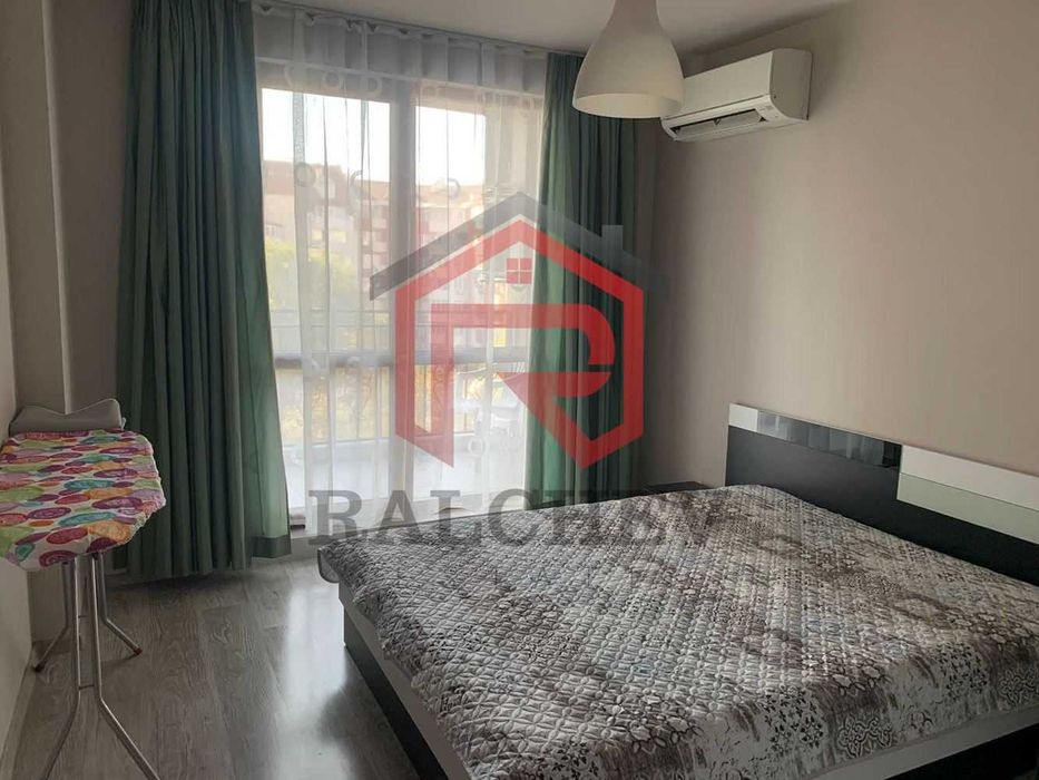 Двустаен апартамент под наем / Левски