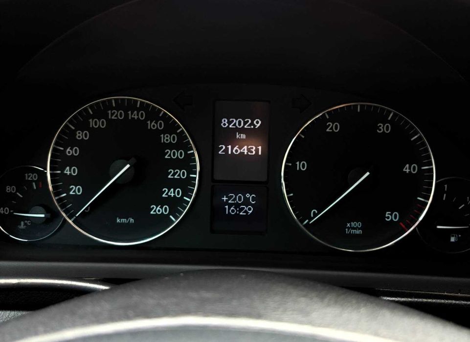 Mercedes-Benz C-class (W203) 220 CDI