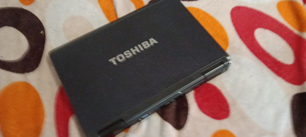 Leotop toshiba foarte bun
