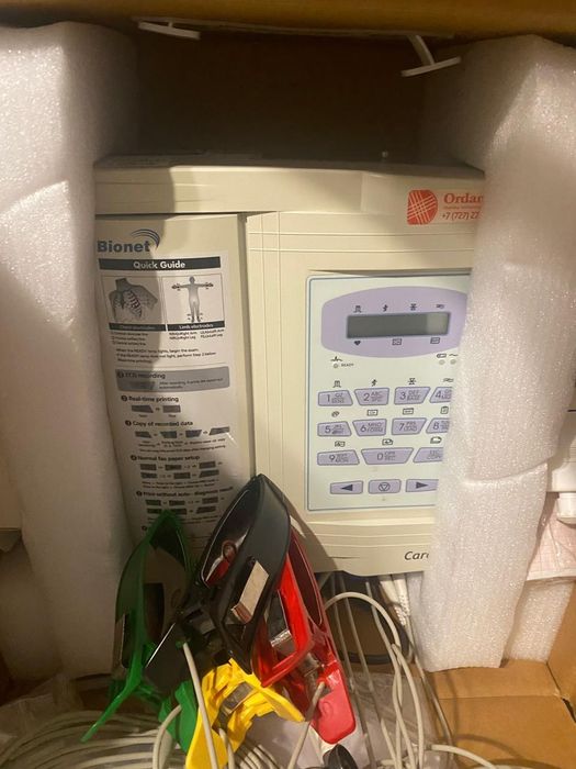 Продам аппарат ЭКГ