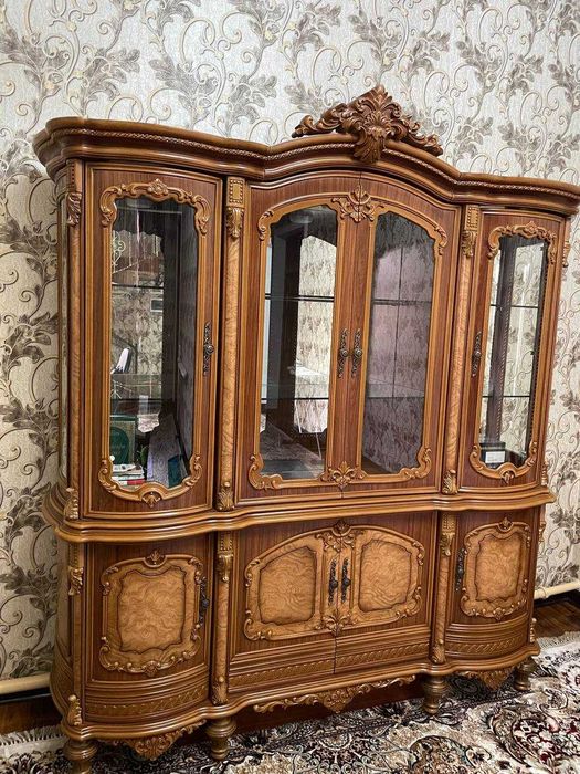 Стол стул и горка