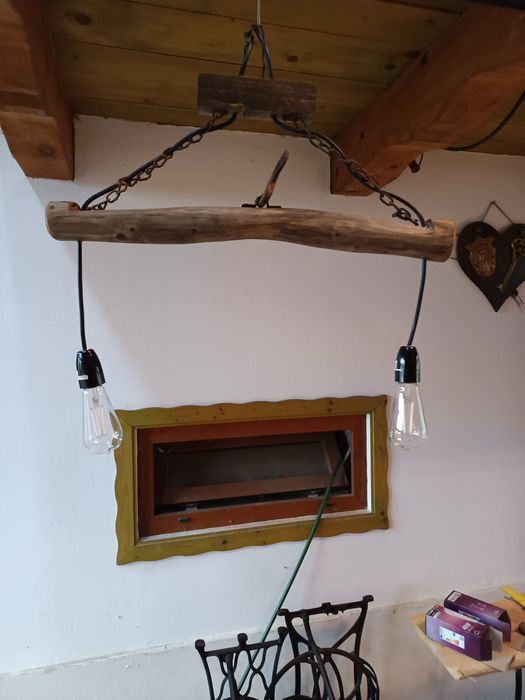 Lampa , Lustra artizanala