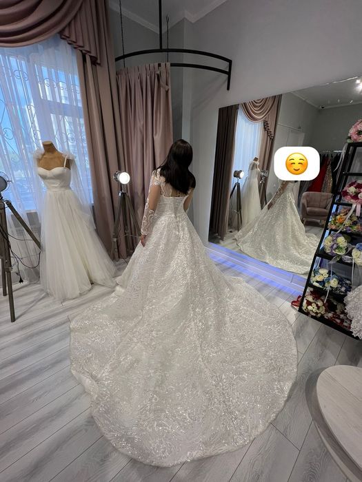 Продам свадебное платье