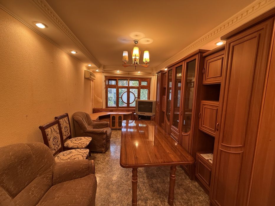 Срочно продается 3-ком кв на 3 этаже Мархабо и 29-школа