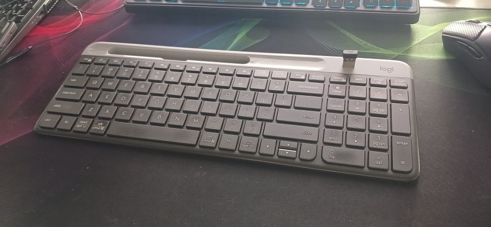 Klaviatura Logitech k580