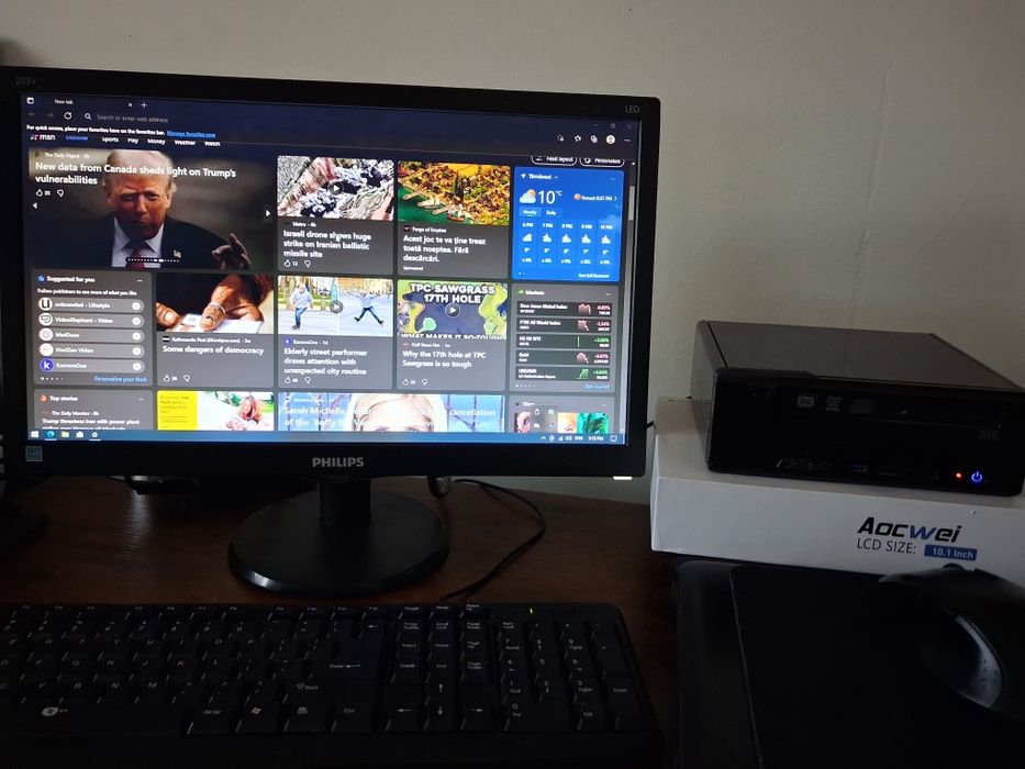 Mini PC i3 ssd + monitor Philips 20 inch i3 SSD