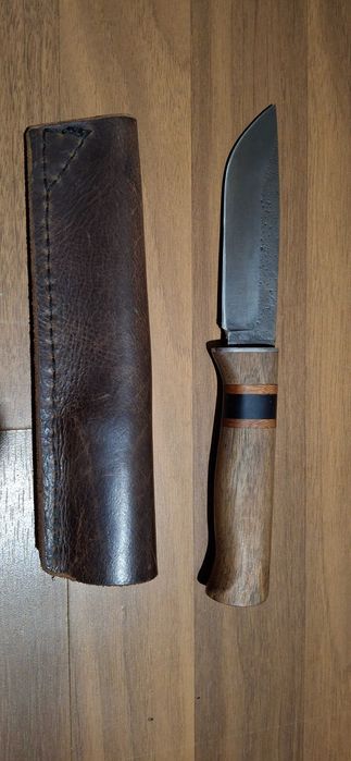 Кован ловен нож.