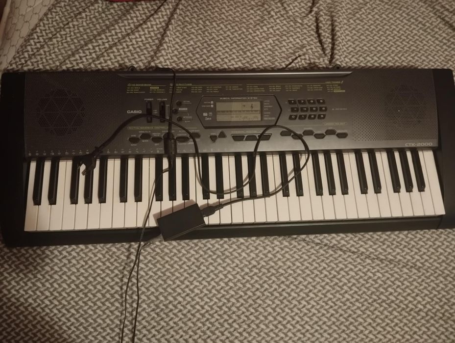 Casio ctk 2000 синтезатор / йоника / пиано