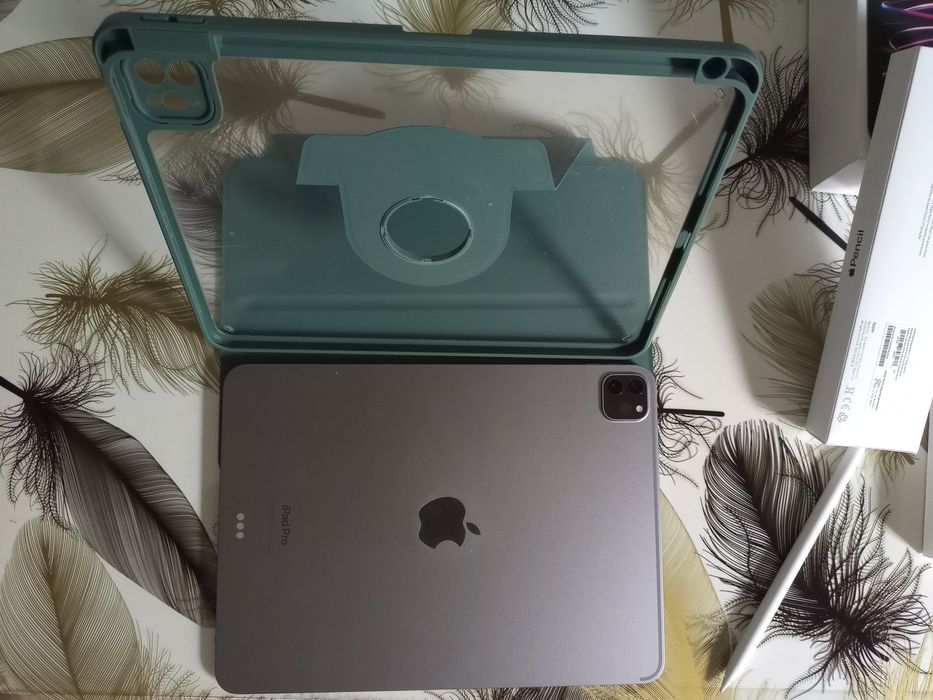 iPad Pro 11" 4th Gen (M2) 128GB Wi-Fi + Apple Pencil 2 - ca noi