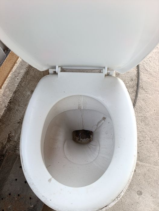 Продам унитаз бу