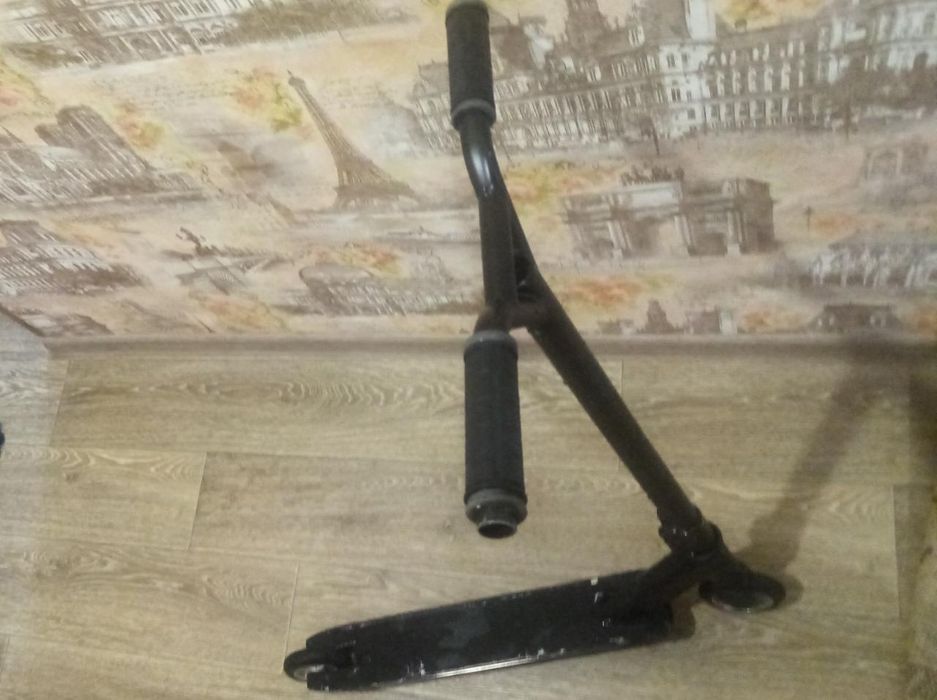 Продам трюковой самокат