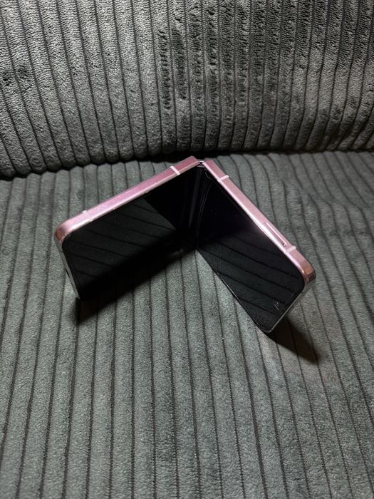 Samsung Z Flip 5 256gb