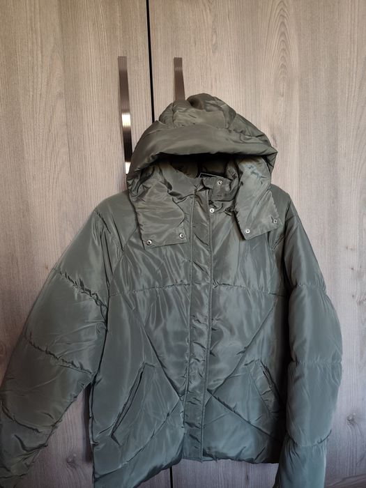 Ново дамско яке в маслиненозелен цвят