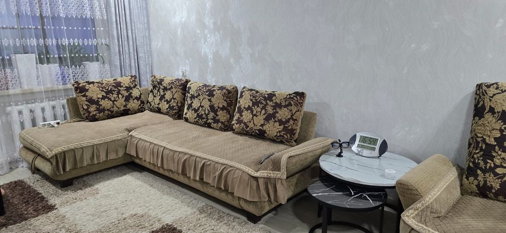 Продам мягкий уголок