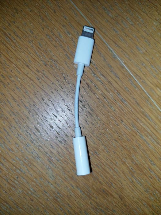 Адаптер за слушалки за iPhone 3.5mm