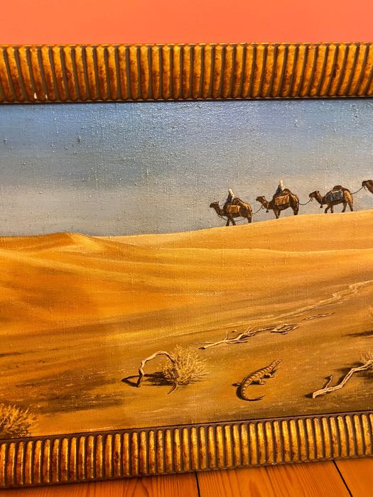 Картина в золотой раме