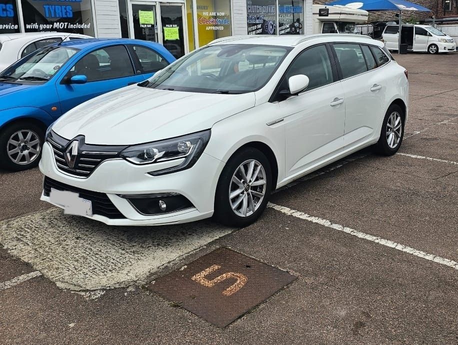 Haion Cu Luneta Portbagaj Bara Spate Renault Megane 4 IV An  2017-2024