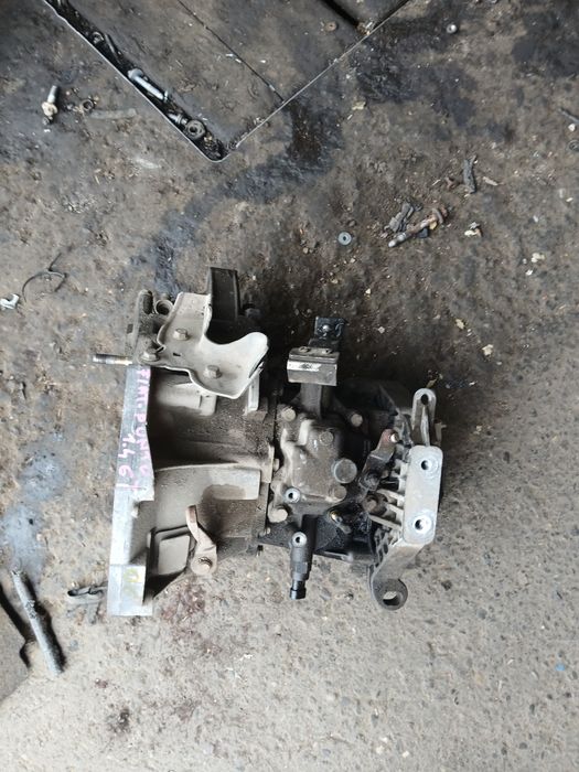 Cutie Viteze Fiat Grande Punto 1.4 din 2006