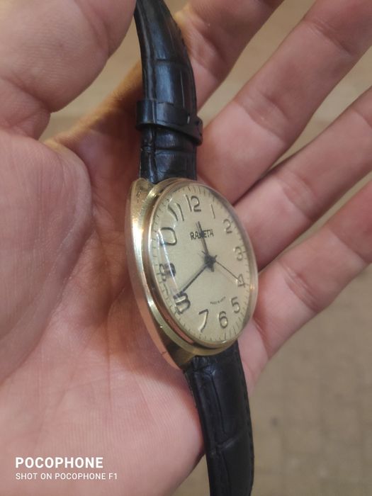 Продам часы Ракета оригинал СССР