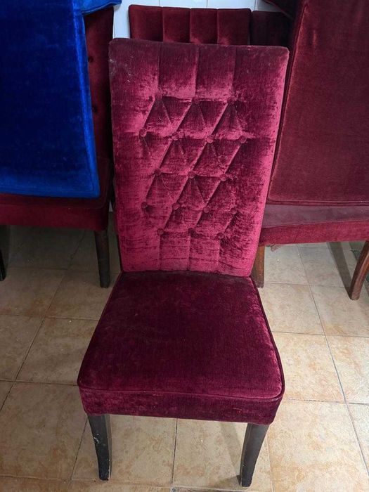 Стулья деревянные б/у