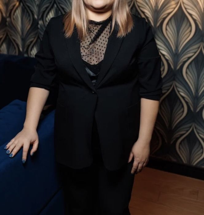 Женская нарядная блузка