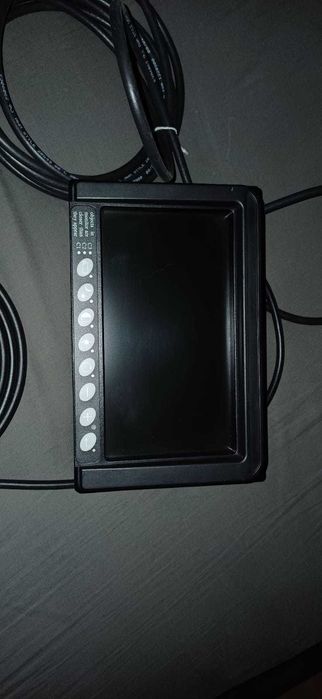 VOLVO - camera de mers inapoi si monitor