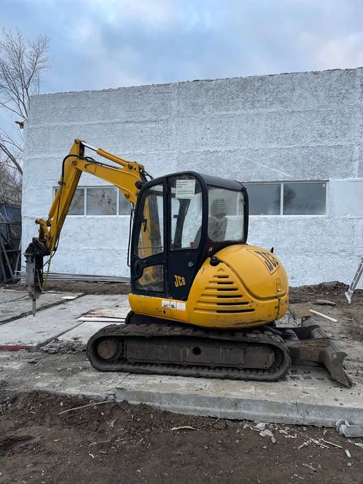 Мини экскаватор jcb 6 тонн