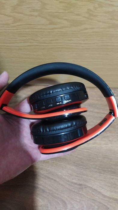 Блутут слушалки (Bluetooth headphones)