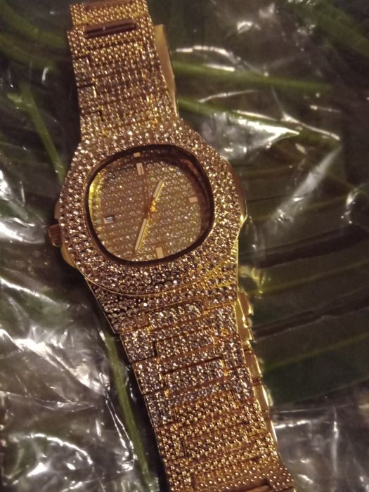 Ceas Otel Inoxidabil cu Strasuri Dama și Barbati Nou