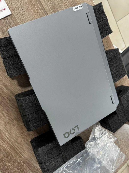 Lenovo LOQ 15ARP9