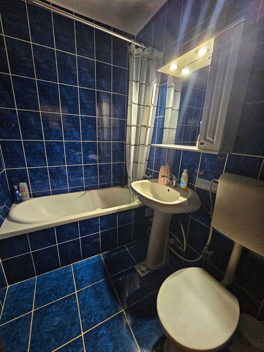 Inchiriez apartament cu 2 camere, Rogerius