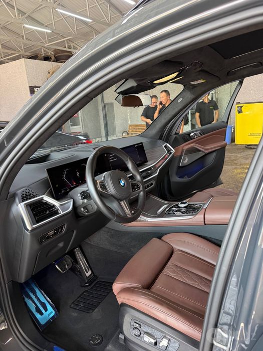 BMW X7 40i full 2023